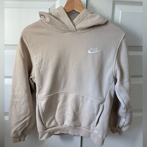 Big Kids’ Nike Hoodie, cream/sandrift, size Large